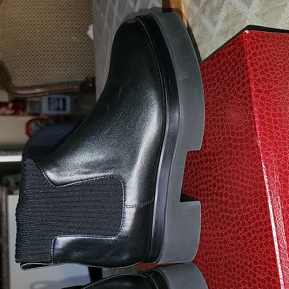 TAMARA MELLON x KARLA WELCH BLACK "RALLY CRY " OVER THE KNEE SOCK BOOTS - Picture 7 of 14